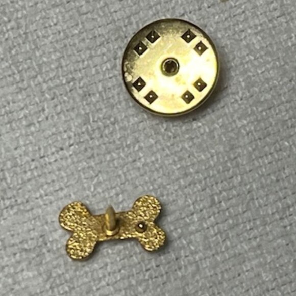 VTG Dog Bone Gold Tone Hat Vest Lapel Butterfly Clutch Pin .5" - Picture 7 of 8